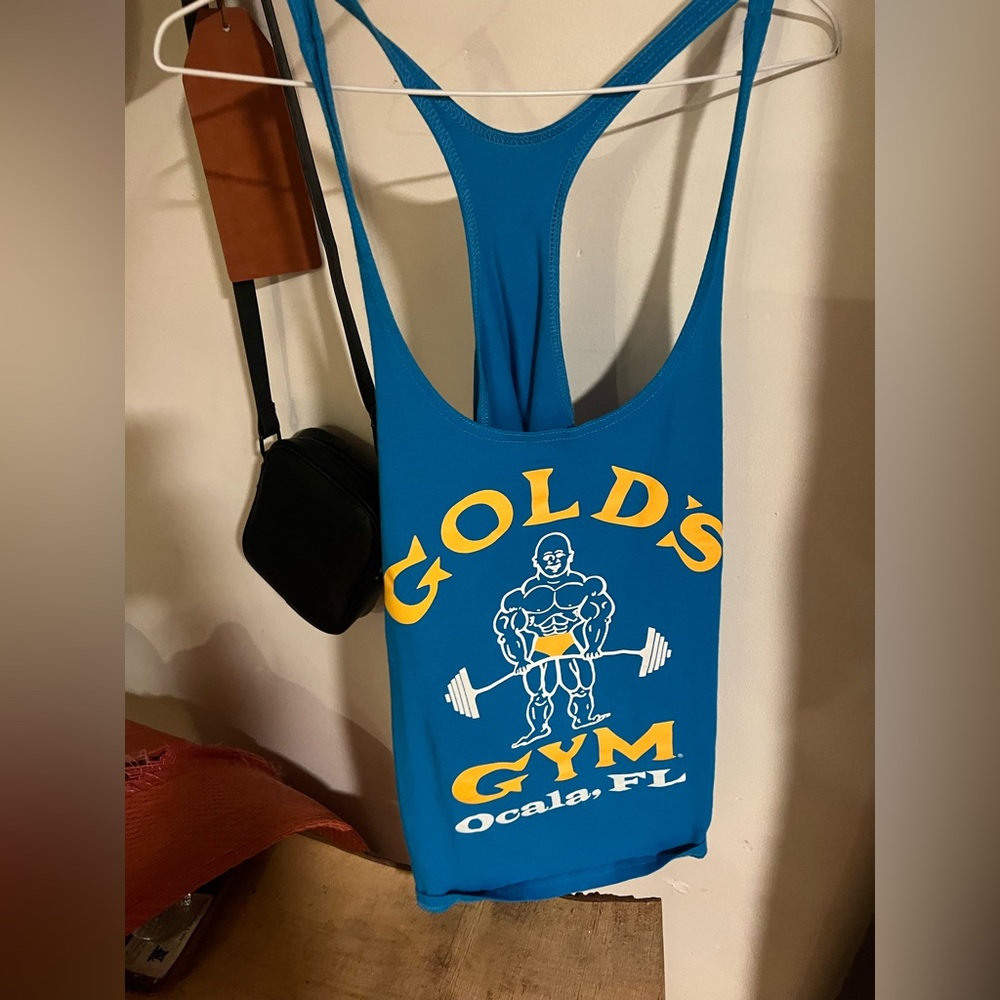 Golds Gym Stringer